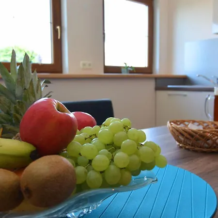 Apartament Modern In With Private Garden *